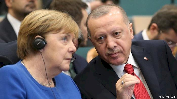 Erdoğan Merkel'e teşekkür etti