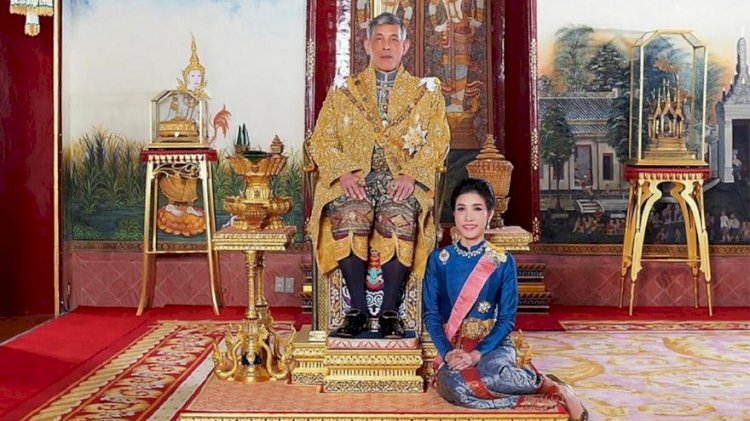 Tayland Kralı Vajiralongkorn’un metresinin çıplak fotoğrafları sızdırıldı