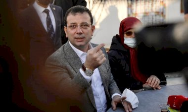 KILIÇDAROĞLU SÖZÜ VERDİ, İMAMOĞLU YANITLADI: “ALKIŞLAMAYI ÖĞRENMELİLER VE ALIŞMALILAR”