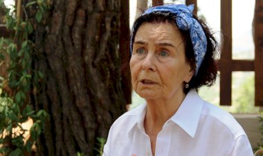 Fatma Girik: Ben üçkağıtçılığı, yalanı dolanı ayıplarım, kimsenin bikinisini türbanını ayıplamam