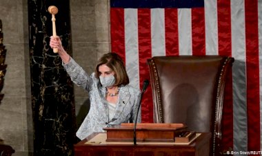 Pelosi Temsilciler Meclisi Başkanlığına yeniden seçildi