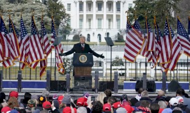 Trump Destekçilerine Seslendi: “Asla Pes Etmeyeceğiz” 