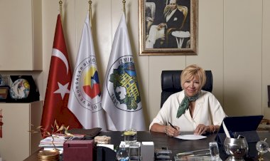 İZMİR TİCARET BORSASI 130. YILINDA KABUK DEĞİŞTİRİYOR