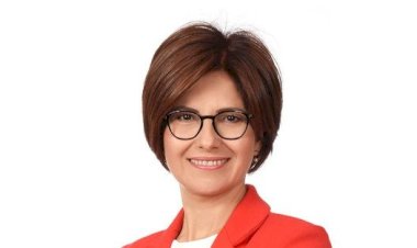 Emine Gülizar EMECAN 27. Dönem İstanbul Milletvekili