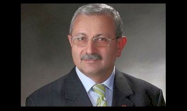 Hayrettin NUHOĞLU 27. Dönem İstanbul Milletvekili