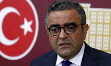 Mustafa Sezgin TANRIKULU 27. Dönem İstanbul Milletvekili