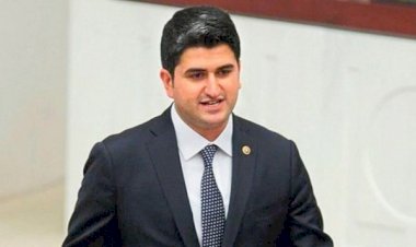 Onursal ADIGÜZEL 27. Dönem İstanbul Milletvekili