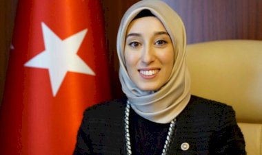 Rümeysa KADAK 27. Dönem İstanbul Milletvekili