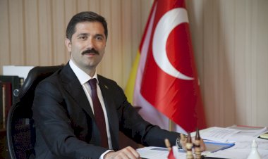 Zafer SIRAKAYA 27. Dönem İstanbul Milletvekili
