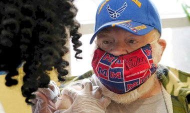 US to Release Millions of COVID-19 Vaccine Doses to Those 65 and Older