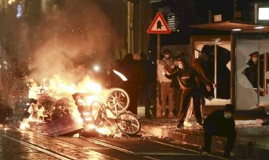 Brüksel'de gözaltına alındıktan sonra ölen genç için düzenlenen protestoda çatışma