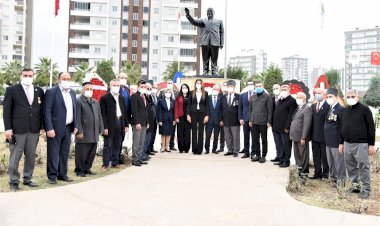 RAUF DENKTAŞ VE DR. FAZIL KÜÇÜK,  TOROSLAR'DA TÖRENLE ANILDI