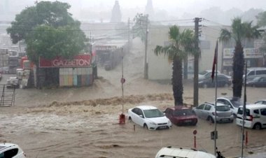 İzmir’in alt yapı sorununu ülke konuşuyor