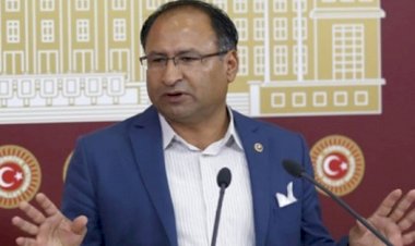 Özcan PURÇU  27. Dönem İzmir Milletvekili