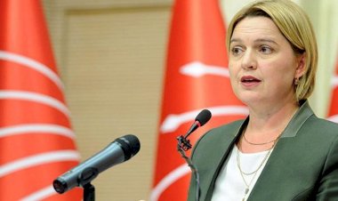 Selin SAYEK BÖKE  27. Dönem İzmir Milletvekili