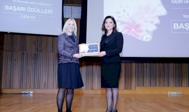 BANU DEDEMAN’A  TURİZMDE EN BAŞARILI KADIN GİRİŞİMCİ ÖDÜLÜ 