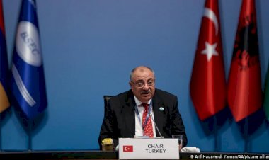 Türkeş: Şikayetçi olanlara kulak asılmalı