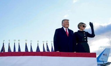 Trump, Beyaz Saray'dan son kez ayrıldı: 'Bir şekilde geri döneceğiz'