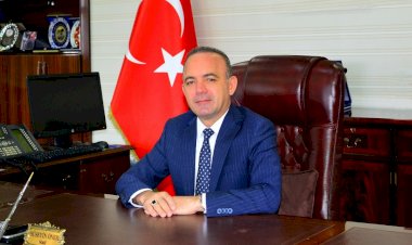 Ardahan  Valisi Hüseyin ÖNER 