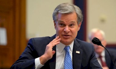 Biden FBI Başkanı Wray’i Görevde Tutacak 