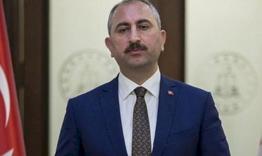 Elif Çakır: Kamuoyunu bu tuhaf ‘tesadüfler’ konusunda aydınlatsanız