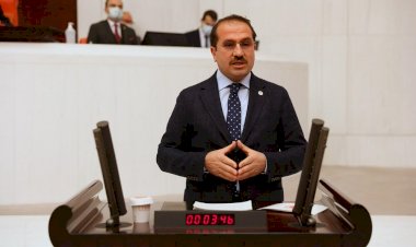 “KASKET TAKARAK MİLLETİMİ KANDIRAMAZSINIZ”