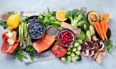 Bağışıklığı desteklemek için vitamin ve mineralleri artırın