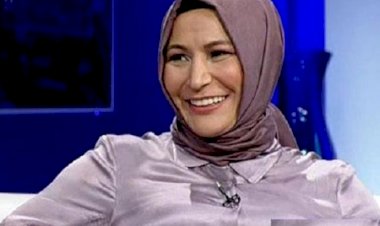 Elif Çakır   Bağlayıcı mıdır, yönlendirici midir?