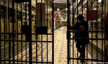 Fransa AB üyesi olmayan ülkelerden gelenlere sınırları kapadı