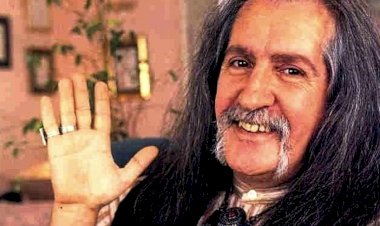 Hikâyecilerin pîri: Barış Manço