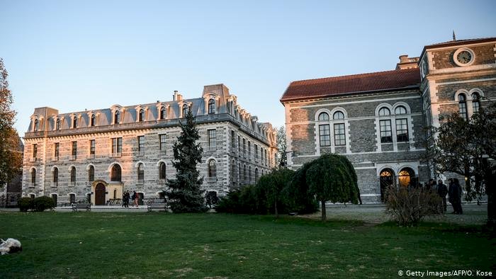 Boğaziçi Üniversitesi'ne yapılan atamaya tepki