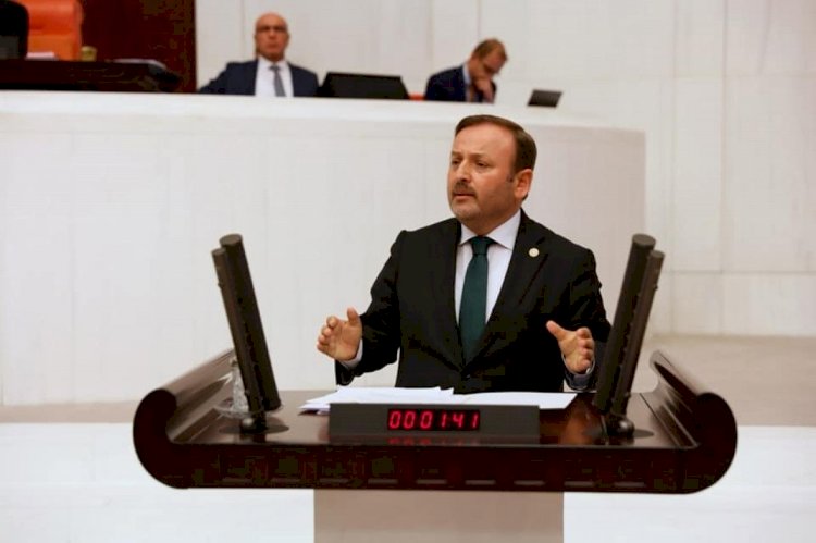 Sabri ÖZTÜRK 27. Dönem Giresun Milletvekili