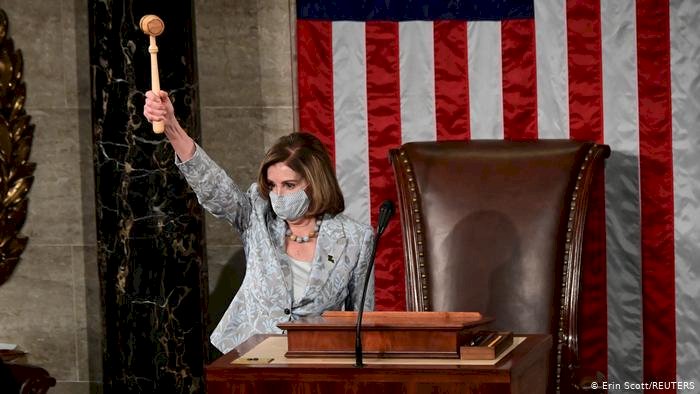 Pelosi Temsilciler Meclisi Başkanlığına yeniden seçildi