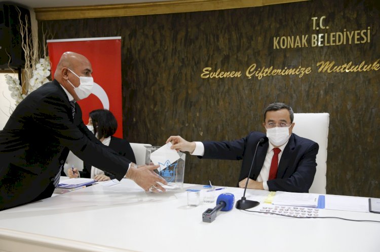 Konak Meclisinden kadın cinayetlerine kırmızı tepki