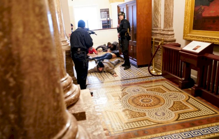 US Capitol on Lockdown as Trump Protesters Breach Congress