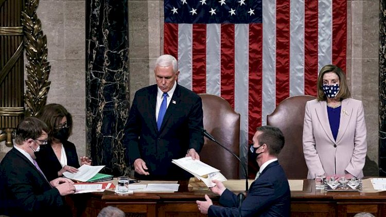 Donald Trump'ın görev süresi dolmadan azledilmesi mümkün mü?