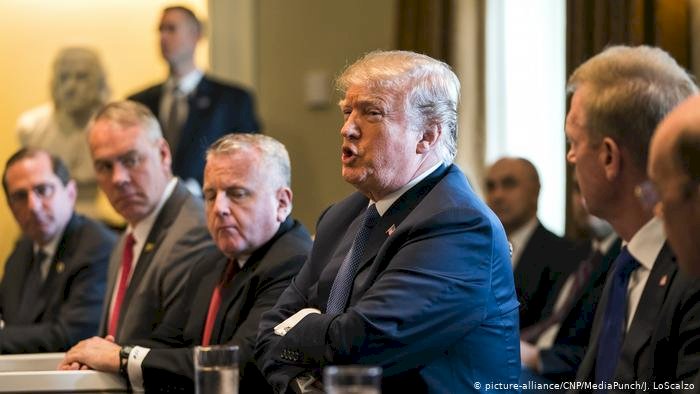 Trump saflarında istifa dalgası