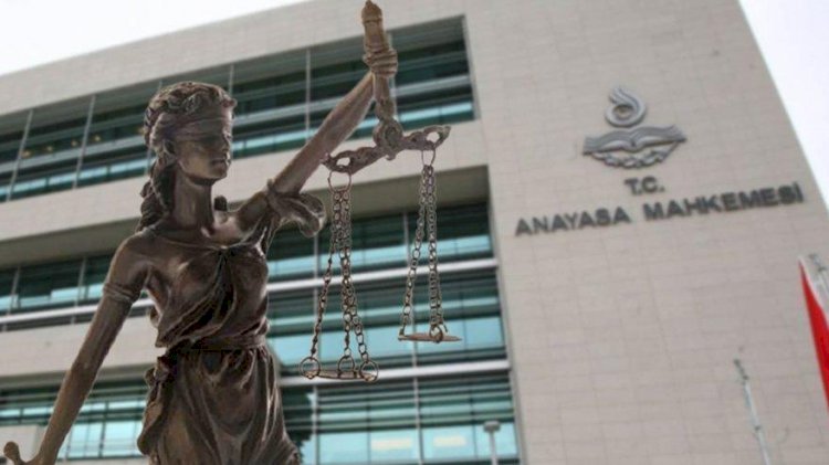 Hakimler AYM kararlarına uymak zorunda kalacak