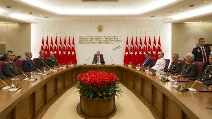 TSK'da flaş gelişmeler... Hangi generaller emekli edildi
