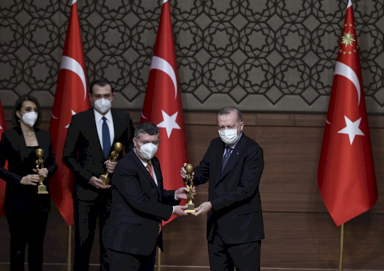 Erdoğan'dan sosyal medya şirketlerine tepki: Boyun eğmeyeceğiz