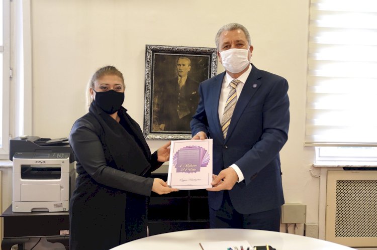 Sözel deşifre eğitimine yönelik alanında ilk çalışma: “4 Makam 24 Etüt”