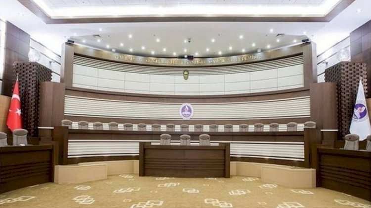 Anayasa Mahkemesi üyeliğine İrfan Fidan seçildi