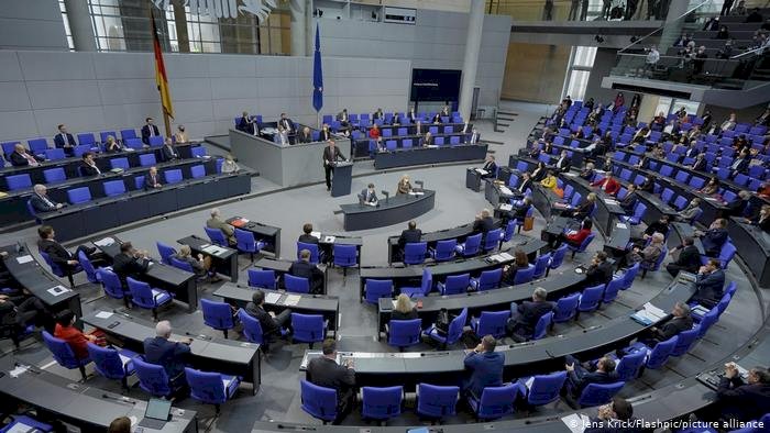 Türkiye'ye silah ambargosu Alman meclisinin gündeminde