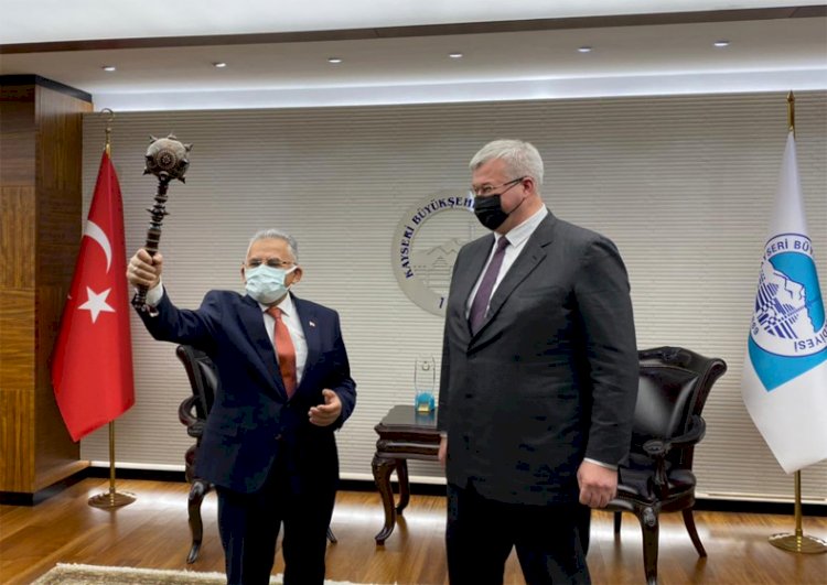 "Salgına rağmen 1 milyon Ukraynalı geldi"