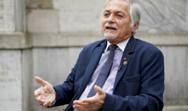 Vatikan Gizli Arşivi'nde bir dönemin "renkli" topluluğunu araştırdı…