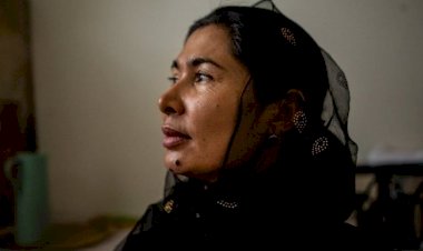 Çin'in Uygur Türklerini 'yeniden eğittiği' kamplarda kalanlar BBC'ye konuştu: 'Sistematik tecavüz ve işkence vardı'