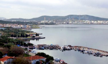 Covid-19 Aşısı Aliağa’da Uygulanmaya Başladı
