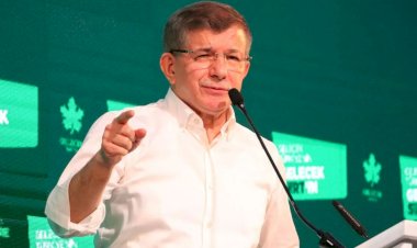 Davutoğlu'ndan Erdoğan'a Boğaziçi çağrısı: Sizden beklenen bu değil