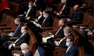 Demokratlar Corona Paketinin Önünü Açtı