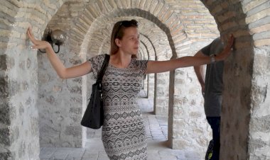 Ölkəmizi təbliğ edən polyak qız: Azərbaycanı haqlı olaraq "odlar diyarı" adlandırırlar
